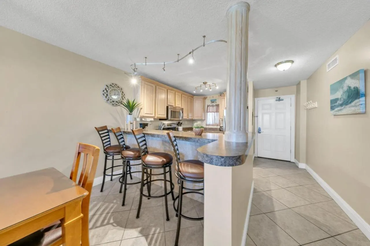 Holiday home Destin On The Gulf 205 - Updated Gulf Front Property With Free Beach Service United States