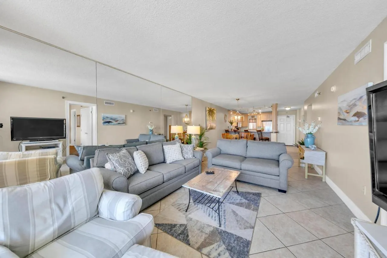 Destin On The Gulf 205 - Updated Gulf Front Property With Free Beach Service