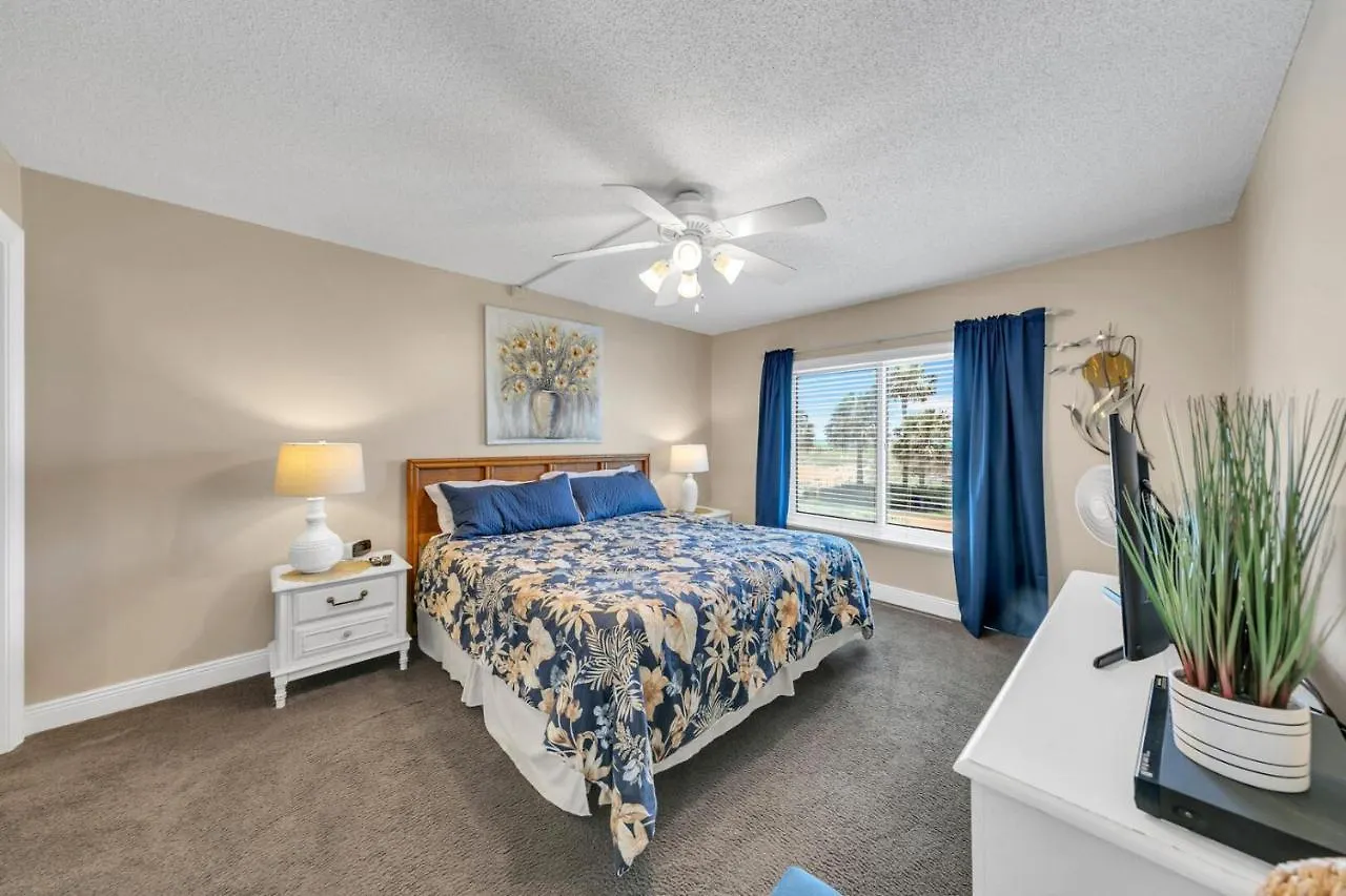 Destin On The Gulf 205 - Updated Gulf Front Property With Free Beach Service