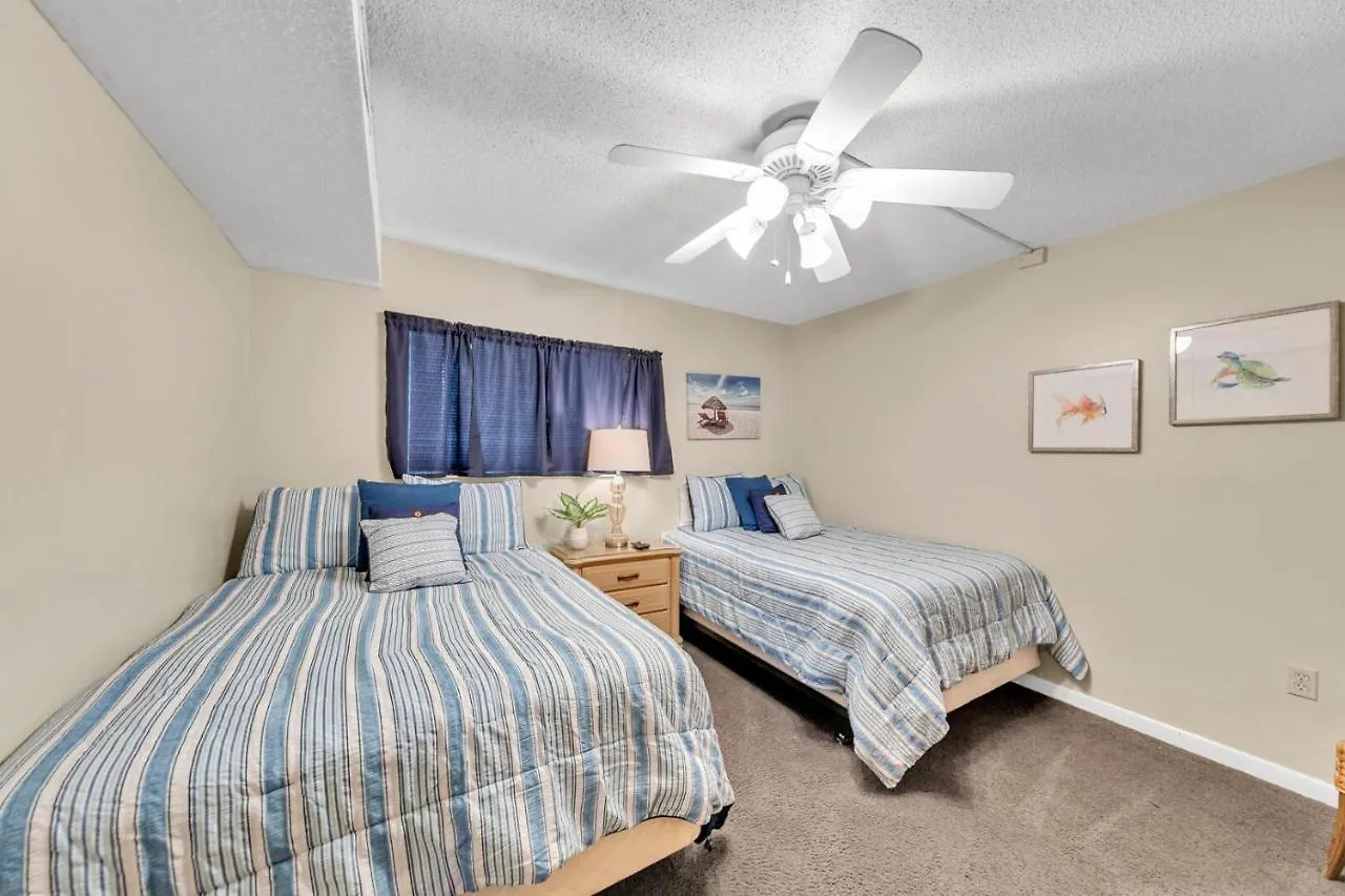 Destin On The Gulf 205 - Updated Gulf Front Property With Free Beach Service United States